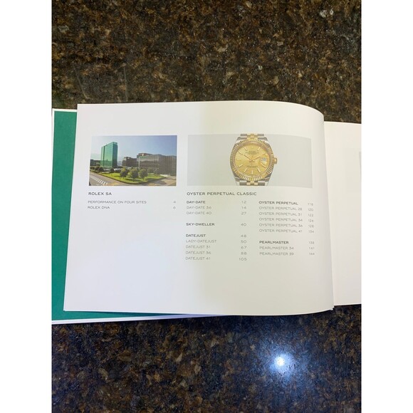 Official ROLEX Product Catalog 2021-2022 English GUC - Picture 4 of 4